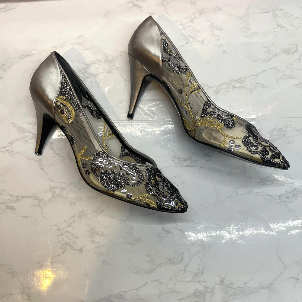 Vintage Stuart Weitzman Shoes Womens Size 9.5 Silver Floral Sequin Pump Heels - Picture 3 of 13